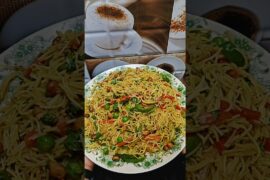 Breakfast Ideas- Vegetable Vermicelli #breakfastideas #vermicelli #breakfastrecipe #food #shorts