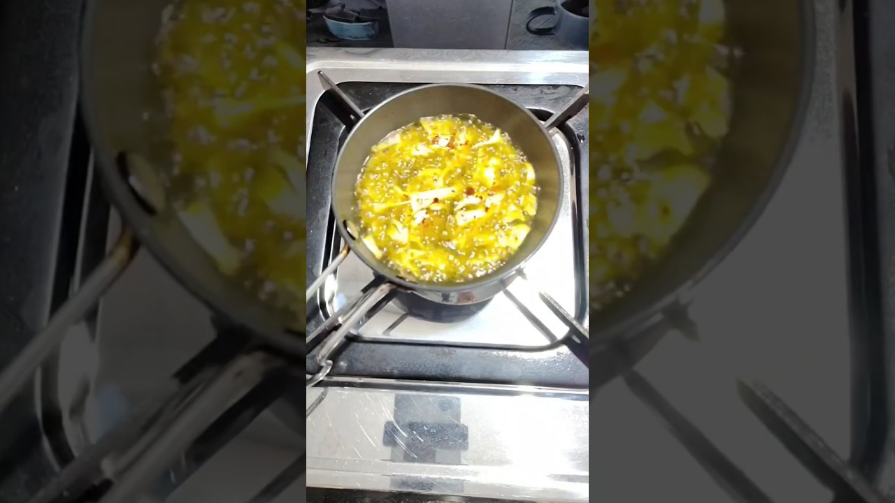 joint Pain & Body Pain Relief Oil by Upasana Vahora #recipe #food #remedy #homemade #shortsfeed joint Pain & Body Pain Relief Oil by Upasana Vahora #recipe #food #remedy #homemade #shortsfeed