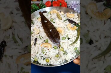 Matar Pulao Recipe | #food #shorts #viral #cooking #pulao #matarpulao #ytshorts #new #healthy