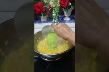 Healthy Spinach Soya Curry Recipe | Protein Rich Palak Soya Curry | Easy Lunch Recipe