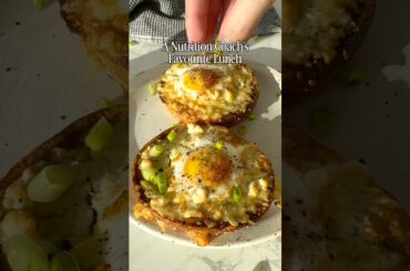 CHEESY PESTO EGG BAGELS