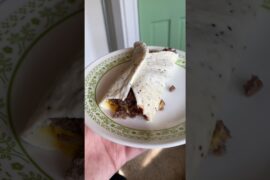 What I Eat on a Carnivore Diet #carnivore #carnivorediet #eatmeat #whatiateinaday