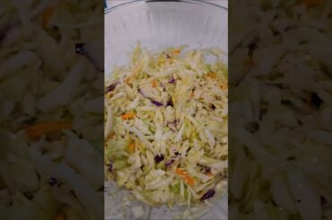 Cabbage Salad! #easy #food #healthy#salad #cabbage #fast #lemon #garlic #oliveoil#recipe#fresh#food