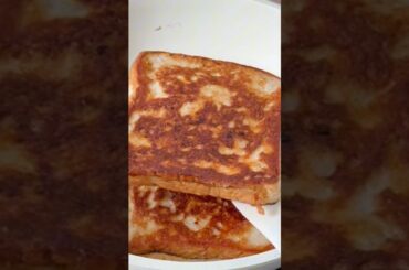 Bread Egg Toast | easy and tasty breakfast recipe #shorts