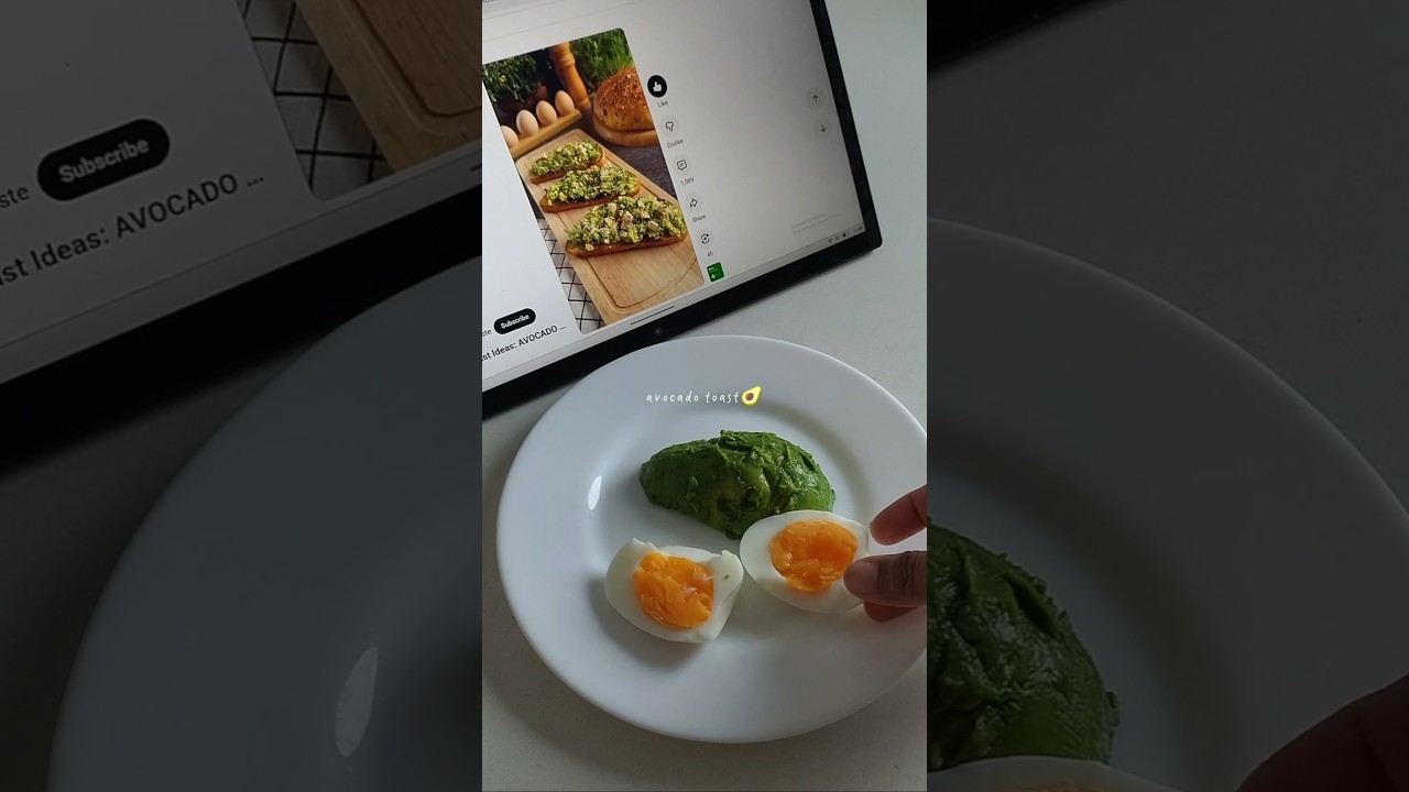 Quick and Easy Healthy Breakfast | Bread Avocado Egg toast! Quick and Easy Healthy Breakfast | Bread Avocado Egg toast!