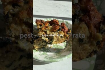 Pesto spinach strata #mediterraneandiet #healthybreakfast #breakfastideas