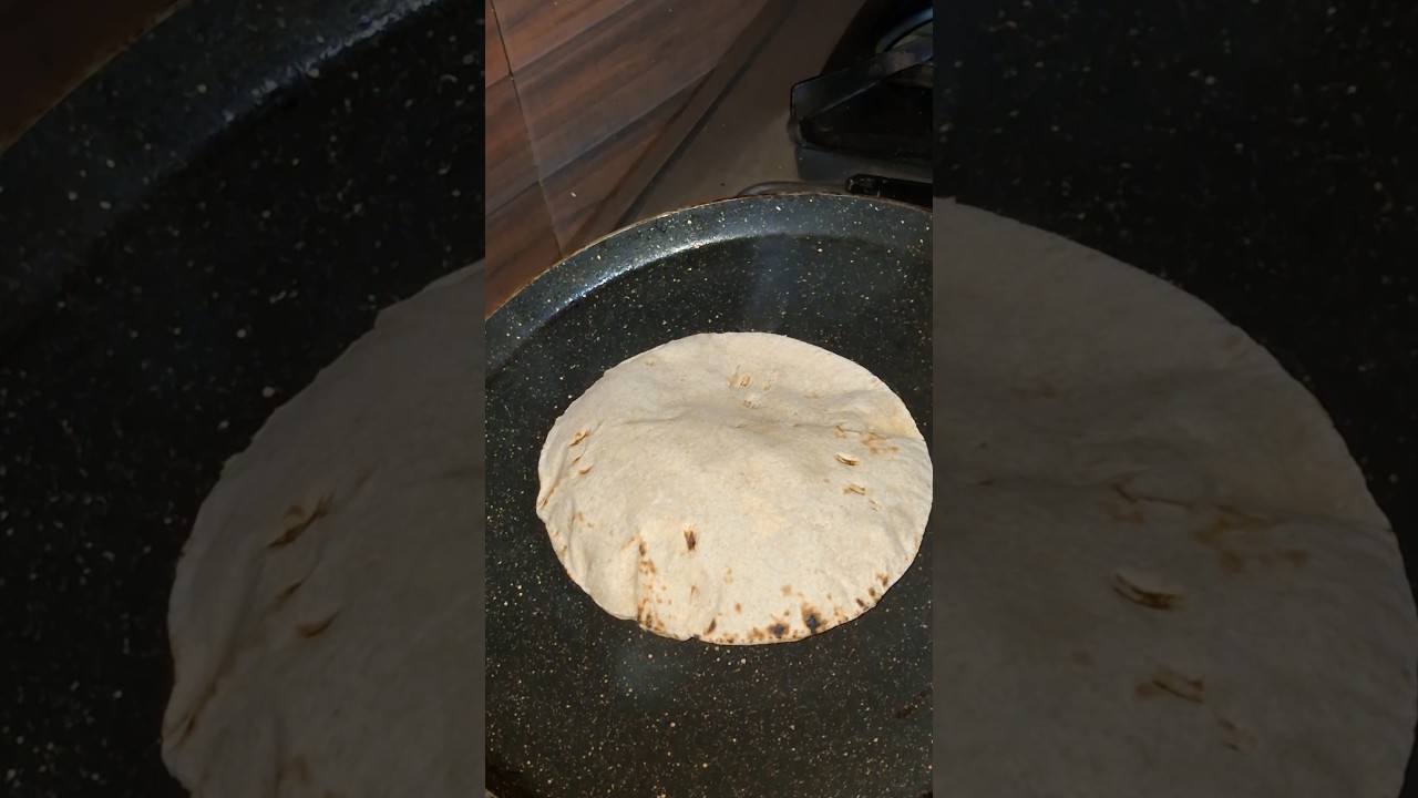 Roti fulane ka sahi tarika #roti #ytshorts#flatbread #chapati #information #healthy#phulka Roti fulane ka sahi tarika #roti #ytshorts#flatbread #chapati #information #healthy#phulka