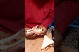 The Easiest Sandwich Eva! #iftarrecipe #vegetarian #sandwich #maakakhana #youtubeshorts #viral #easy