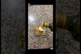 Low Calorie High Protein Caesar Salad Recipe #caesarsalad #mediterraneanfood