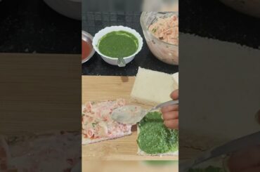 Super Easy Super Healthy Veg Sandwich Recipe #short #shortsvideo #sandwich #snake #breakfastrecipe