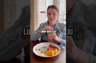 Make lunch with me! Easy, healthy lunch as a stay at home mom #lunchplate #momlife #easymeal