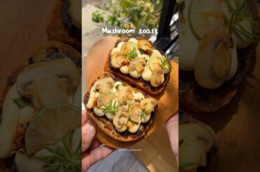 Itna struggle karke banaya tha ye mushroom toast #shorts #youtubeshorts #shortsfeed