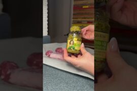 Subscribe for more healthy dinner ideas from a dietitian! #dinnerideas #healthydinner #pork #eats