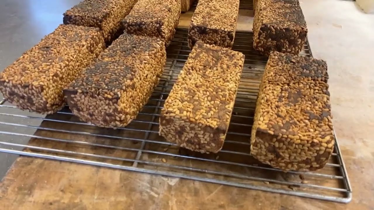 How To Make Healthy & 100% Rye Flour Bread Recipe | No-Knead Rye Bread How To Make Healthy & 100% Rye Flour Bread Recipe | No-Knead Rye Bread