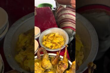 Fresh & Healthy Chicken Broth Bread | Peshawari Yakhni Kalla | Bara Bazar Peshawar #shorts