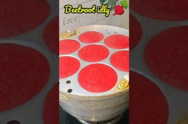 Beetroot Idli Recipe / Healthy Breakfast Recipes / Quick & Healthy Breakfast beetroot idly  #shorts