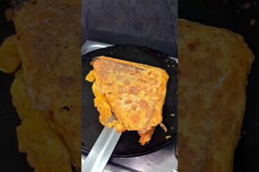 Healthy breakfast aloo stuffed egg omelette recipe #omelette #omeletterecipes #eggrecipes #food