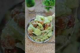 Super healthy breakfast recipe #youtubeshorts #recipe #chanasalad #salad#easyrecipe #breakfastrecipe