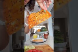 Viral Cottage Cheese Flatbread (High Protein & Gluten-Free!)