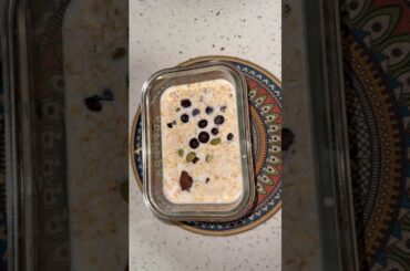 Breakfast overnight oat meal recipe || quick and healthy breakfast| #food #cooking #shorts #ytshorts