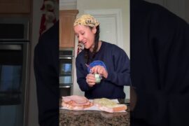 Whats a healthy sandwich? Half a sandwich   #alfalfa #alfalfasprouts #zatar