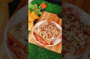 better than restaurant | cheesey garlic bread #shorts #shortsfeed #garlicbread #fastfood