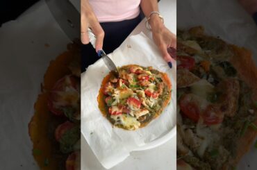 Smashed sweet potato pizza #recipe #shorts #healthyrecipes #pizzarecipe