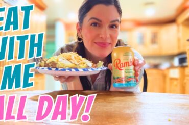 What I Eat in a Day While Working Full Time as a Mom of 4! Healthy Meal Prep Ideas on the Go!