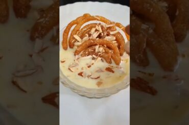 Instant Jalebi with Rabdi || Wheat flour Jalebi #shorts #jalebi #rabdi #shortsfeed