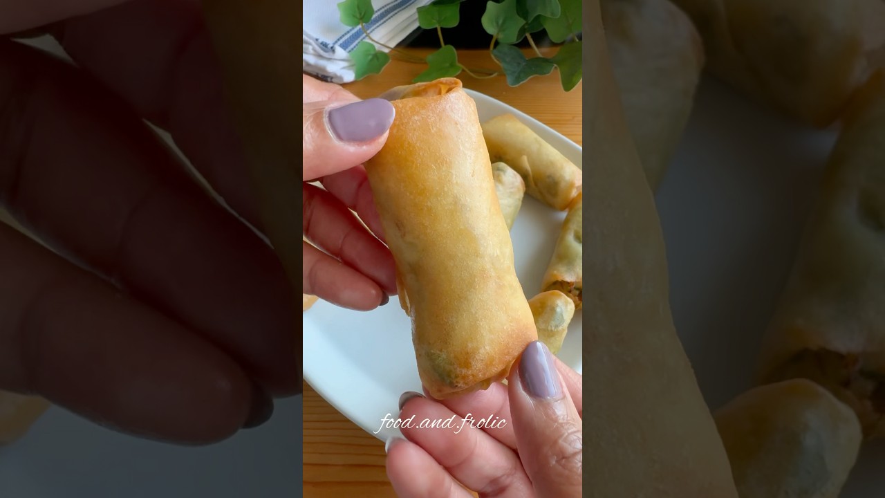 Chicken spring rolls recipe video | spring rolls recipe #springrolls #springroll #chicken #snacks Chicken spring rolls recipe video | spring rolls recipe #springrolls #springroll #chicken #snacks