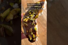 Easy KitKat Dupe #easyrecipe #food #shorts #healthy #recipe #kitkat #dupes #agingwell #shortvideo