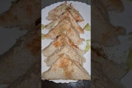 Simple Healthy Bread Sandwich | #sandwich #bread #quickandeasy