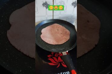 Healthy Beetroot Paratha with Mix Veg Recipe | Easy Breakfast Recipe | Homemade Indian Food #shots