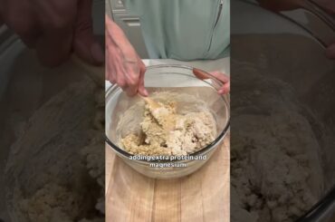 Mediterranean Quinoa Quiche Biscuits #recipe #easyrecipe #healthy