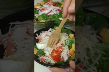 AA Simple Spinach & Imitation Crab Salad!