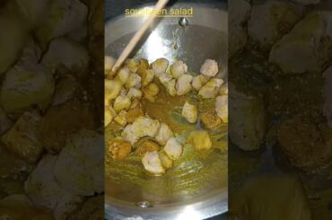 Soyabeen salad!Roasted soya chunks salad!High protein salad recepi!Shahinaaftab239 Zaika fusion