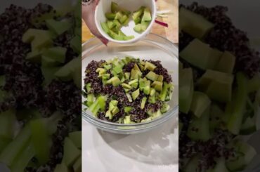 Protein Rich Quinoa Salad | Healthy Diet Salad Recipe #viral