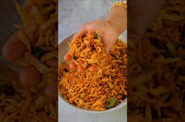 Aloo Lacchha Namkeen #viralvideo #shortvideo #shorts #aloo #namkeen #holi #food #foodies#cookingvlog