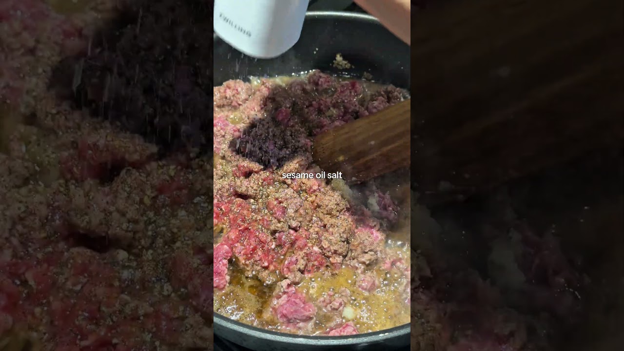 Easy Bibimbap Hack (Steam Veggies Instead!) | Quick Korean Dinner Recipe #bibimbap #koreanrecipes Easy Bibimbap Hack (Steam Veggies Instead!) | Quick Korean Dinner Recipe #bibimbap #koreanrecipes