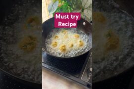 Aaj ka lunch thoda different hai | Mom of hungry kids | #recipe #lunchtime #shorts #lunchboxrecipe