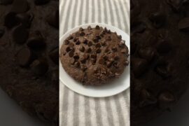 Eggless Chocolate Banana Bread Easy & Healthy Recipe #shorts #recipe #chocolatebread #bananabread