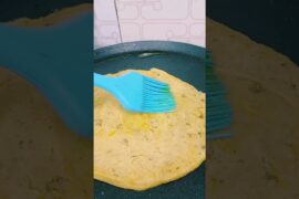 Healthy Moong Dal Chilla Recipe | Instant Breakfast | Crispy Moong Dal #food #recipe #shorts x