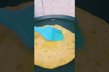 Healthy Moong Dal Chilla Recipe | Instant Breakfast | Crispy Moong Dal #food #recipe #shorts x