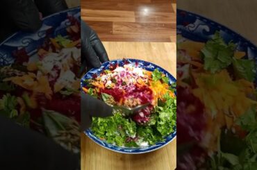 Complete salad || #health #vegetables #carrot #beatroot #curd #salete #shorts #trending