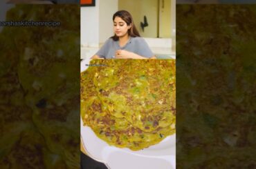 Janhvi kapoor’s Favorite Healthy & Testy Food | Moong Dal Chilla Recipe   #viralvideo #shorts