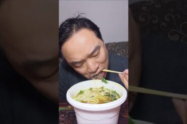 Easy Rice Noodles Recipe - Quick & Healthy Dinner Idea