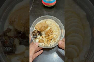 "5 MINUTES PEANUT BUTTER OATS BREAKFAST | HEALTHY  & CREAMY OATS RECIPE | WEIGHT LOSS BREAKFAST"