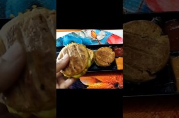 Suji Sandwiches healthy breakfast#ytshort #viralvideo #trending #sujisandwich  #saritassecretrecipe