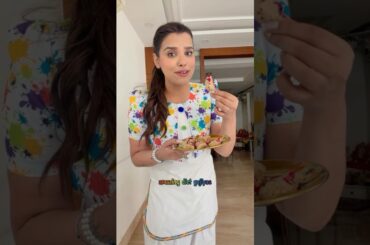 No maida no fry diet gujiya. Just 20 calories #dietsmartwithtt #dietgujiya #healthygujiya