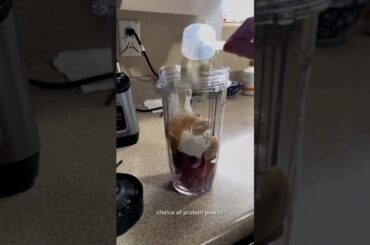 its as if i put a PB J sandwich in the blender and blended... #Shorts #itssarah.ann